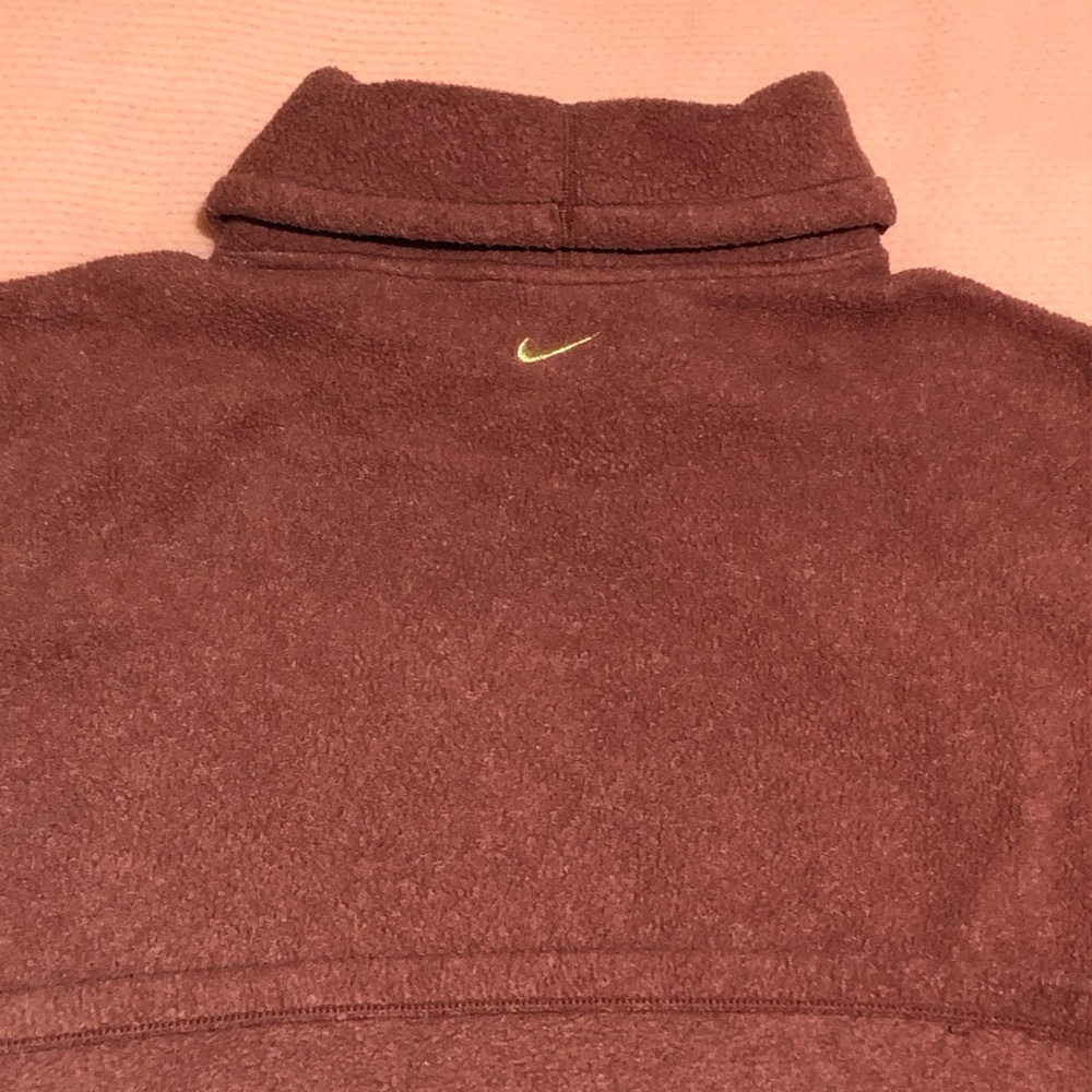 Nike Burgundy Therma Fleece Sweater - Picture 2 of 9